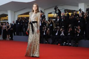 natalie-portman-anuncia-que-esta-gravida-pela-terceira-vez