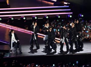 apos-retorno-bem-sucedido,-bts-inicia-turne-mundial-com-passagem-pela-america-latina